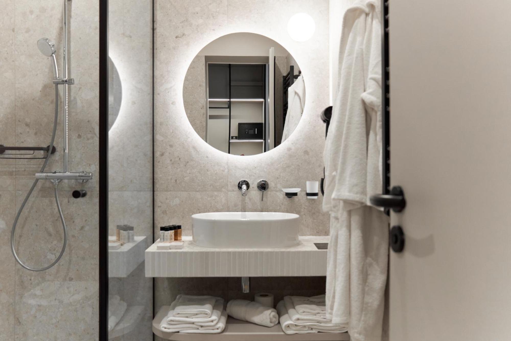 Hotel Laudon 우주고로트 객실 사진