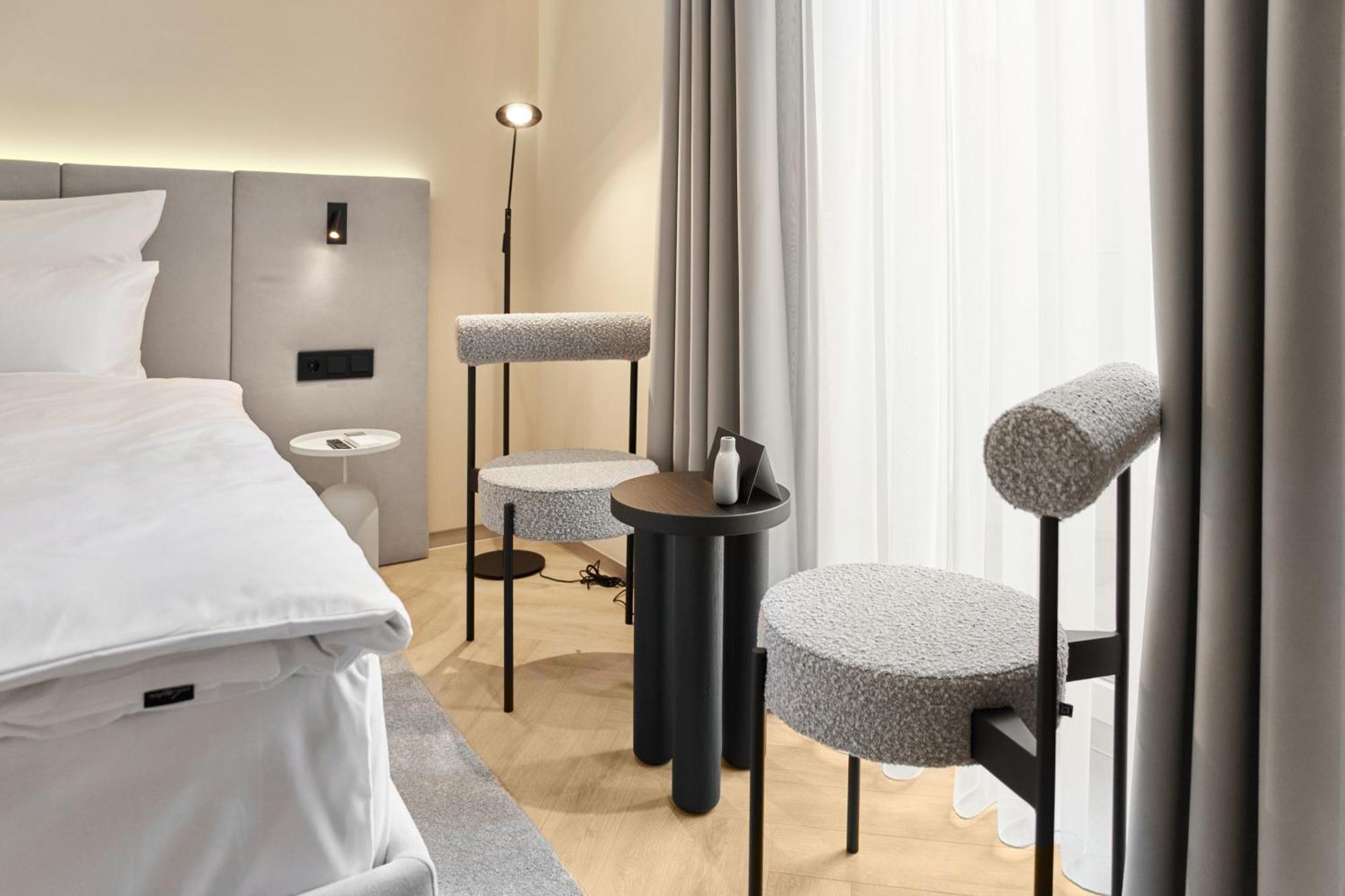Hotel Laudon 우주고로트 외부 사진