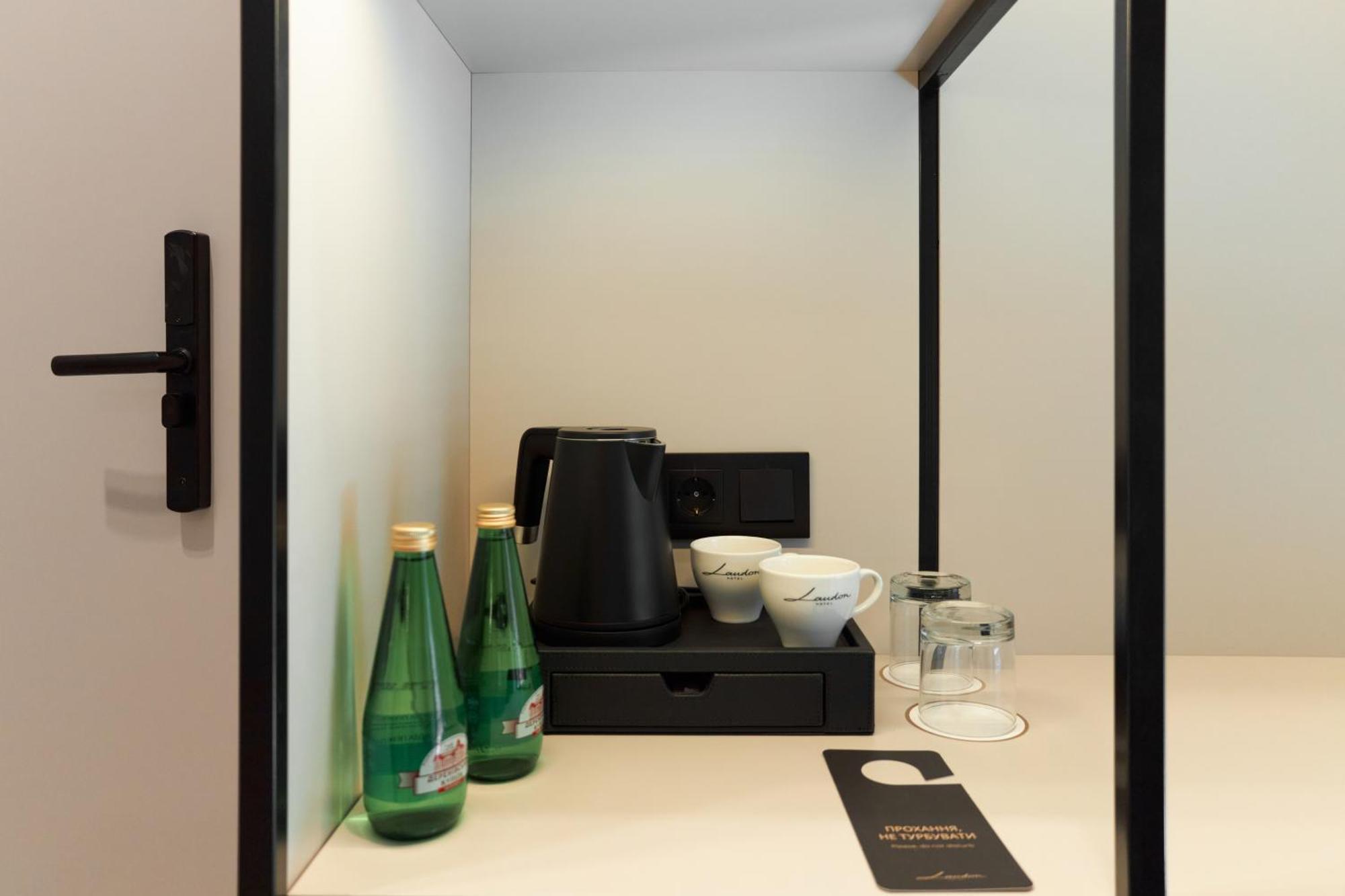 Hotel Laudon 우주고로트 외부 사진