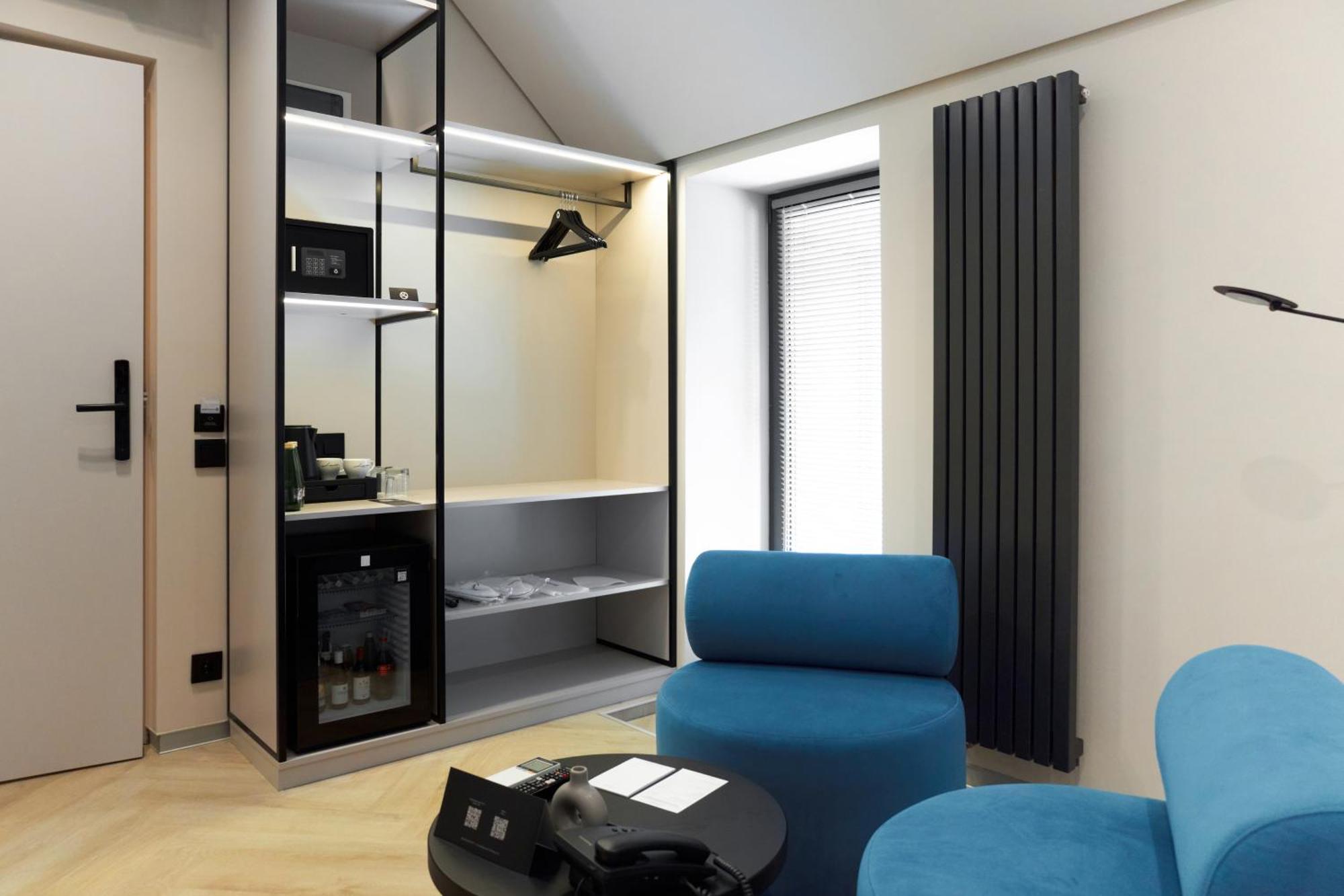 Hotel Laudon 우주고로트 외부 사진